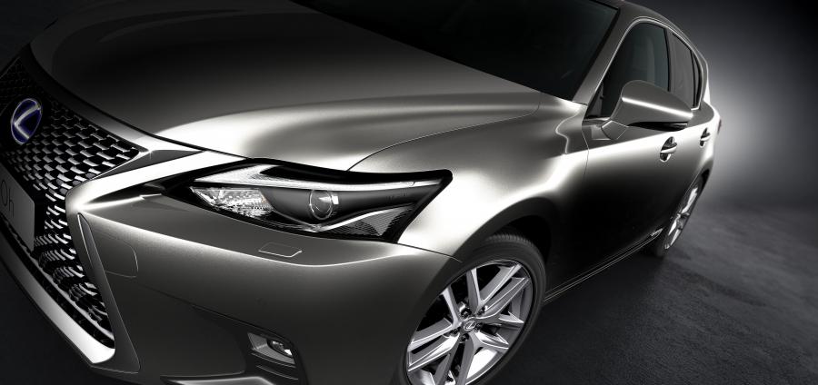 Детали экстерьера Lexus CT200h 2017 года  (WW) (фото 5 из 21)
